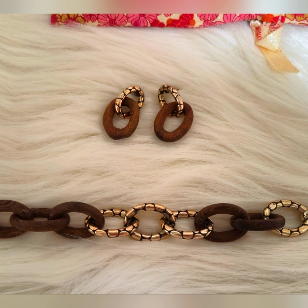 Brighton Pebble Wood RETIRED Bracelet 😍
